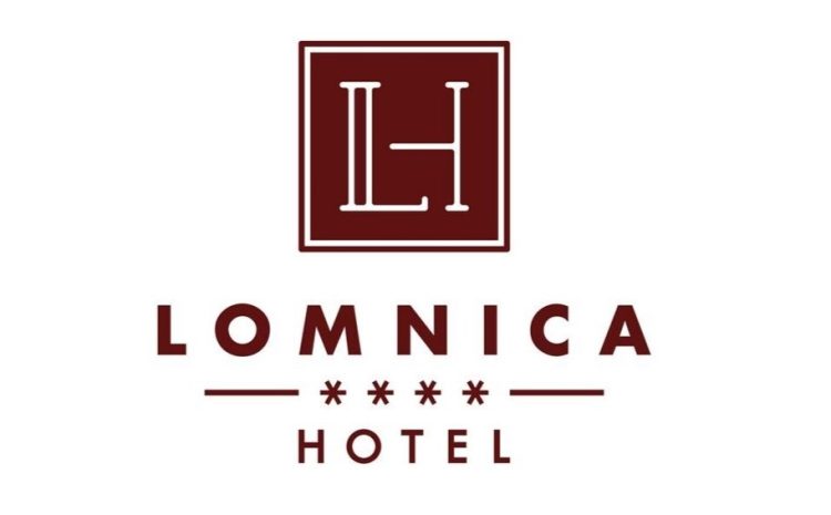  Hotel Lomnica